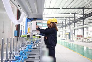 热烈欢迎中铁十二局原平构件分公司总经理到厂参观考察